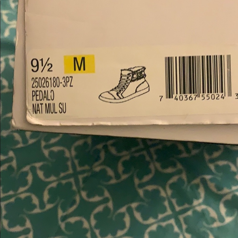 Nine West boots - Picture 9 of 9
